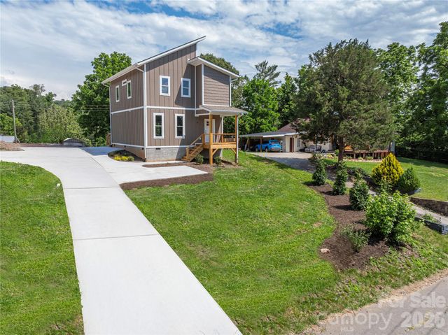 31 Elkwood Avenue, Asheville, NC 28804