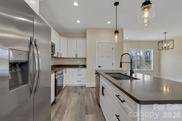31 Elkwood Avenue, Asheville, NC 28804