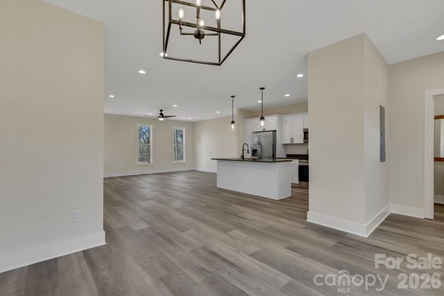 31 Elkwood Avenue, Asheville, NC 28804