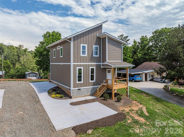 31 Elkwood Avenue, Asheville, NC 28804
