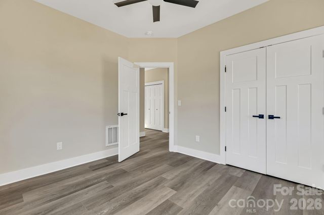 31 Elkwood Avenue, Asheville, NC 28804