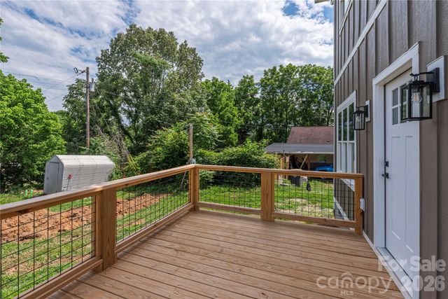 31 Elkwood Avenue, Asheville, NC 28804