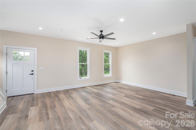 31 Elkwood Avenue, Asheville, NC 28804