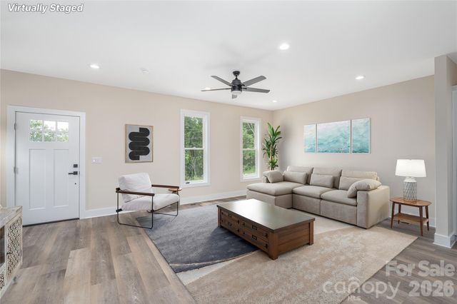 31 Elkwood Avenue, Asheville, NC 28804