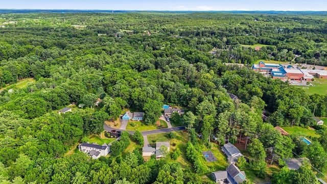 2 Checkerberry Lane, Littleton, MA 01460