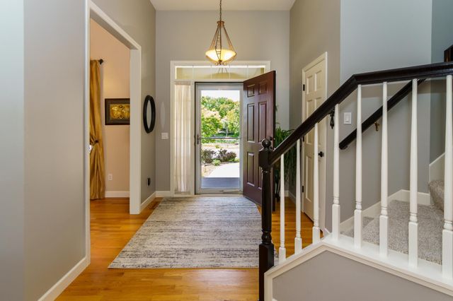 4304 Gadwall Court, Eagan, MN 55122