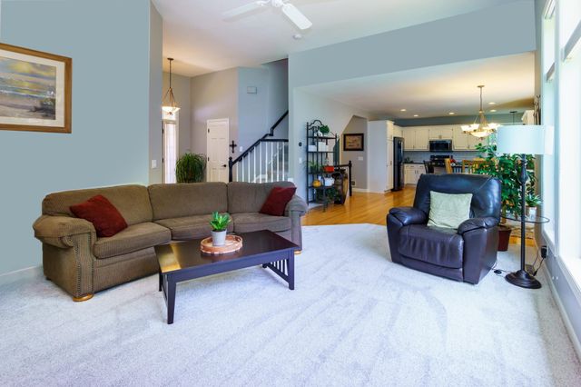 4304 Gadwall Court, Eagan, MN 55122