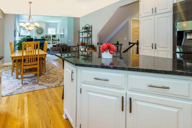 4304 Gadwall Court, Eagan, MN 55122