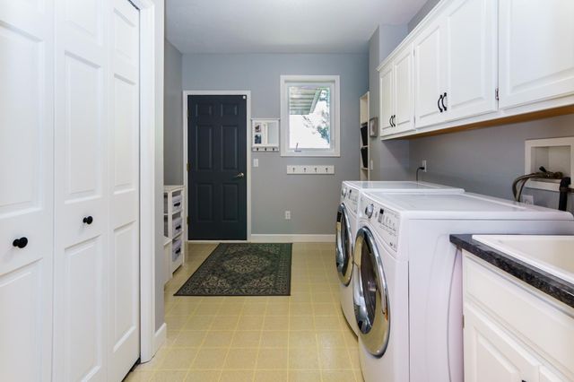 4304 Gadwall Court, Eagan, MN 55122