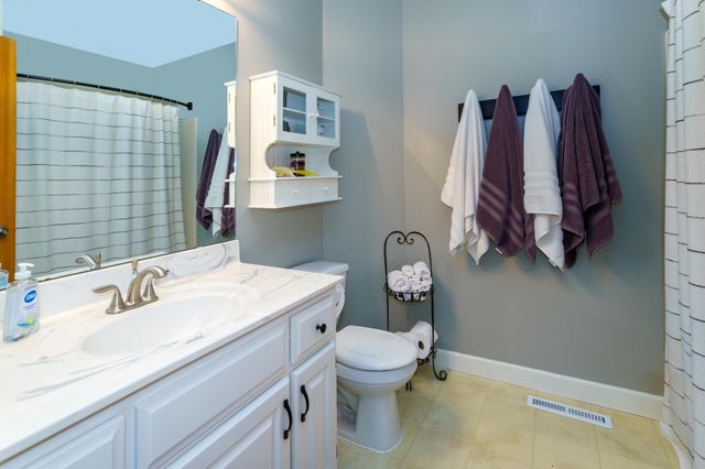 4304 Gadwall Court, Eagan, MN 55122