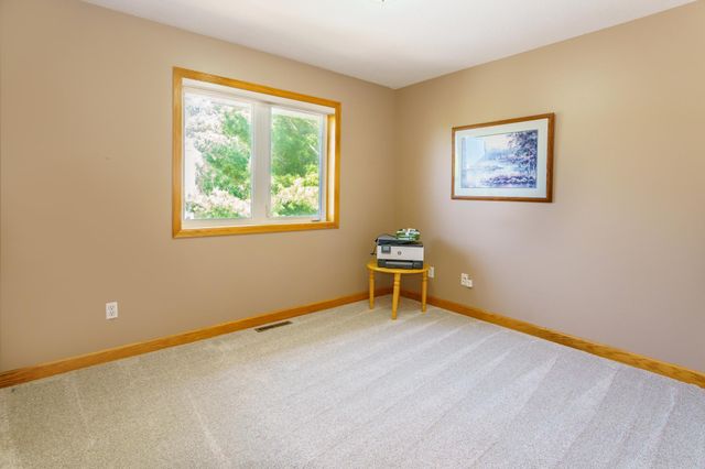4304 Gadwall Court, Eagan, MN 55122