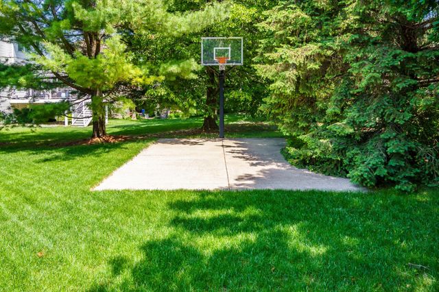 4304 Gadwall Court, Eagan, MN 55122