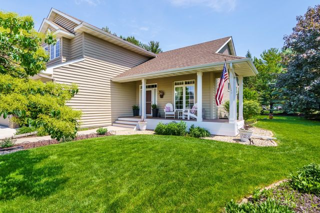 4304 Gadwall Court, Eagan, MN 55122