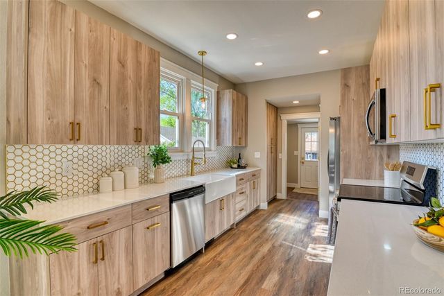 2315 W Kiowa Street, Colorado Springs, CO 80904