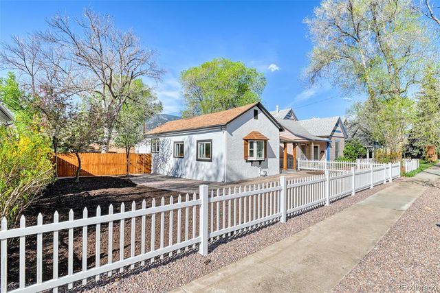 2315 W Kiowa Street, Colorado Springs, CO 80904