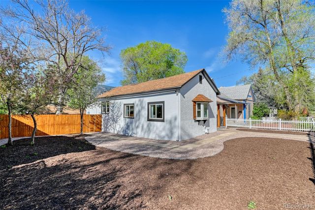 2315 W Kiowa Street, Colorado Springs, CO 80904