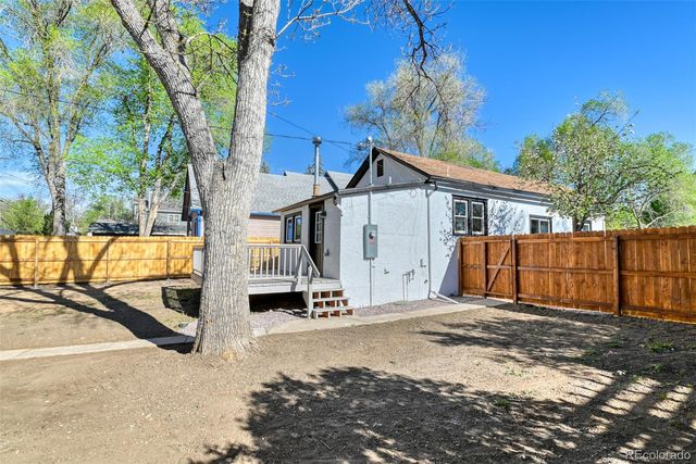 2315 W Kiowa Street, Colorado Springs, CO 80904