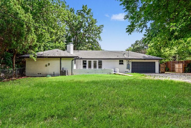 6031 Preston Crest Lane, Dallas, TX 75230