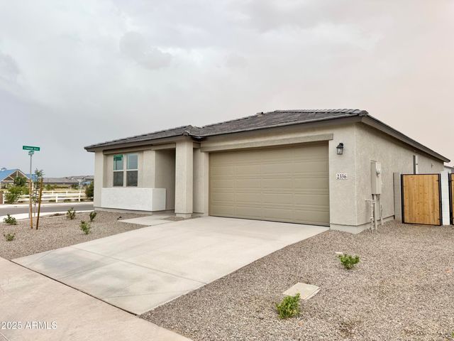 2336 E HOMESTEADER Road, San Tan Valley, AZ 85140