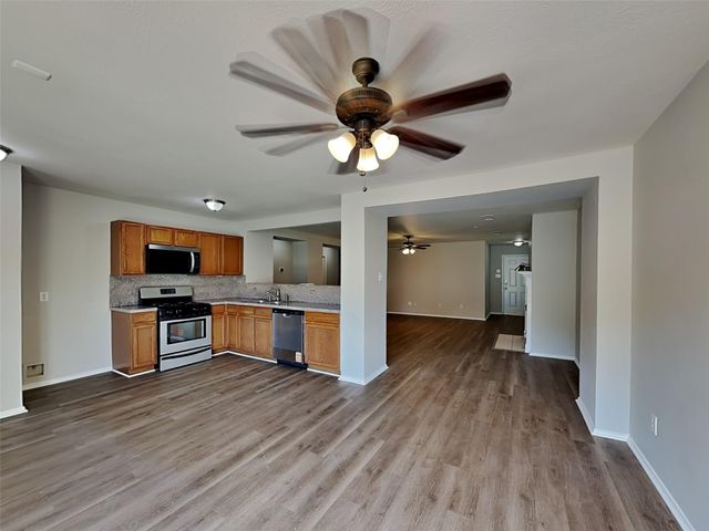 1207 Hannover Boulevard, Rosenberg, TX 77471