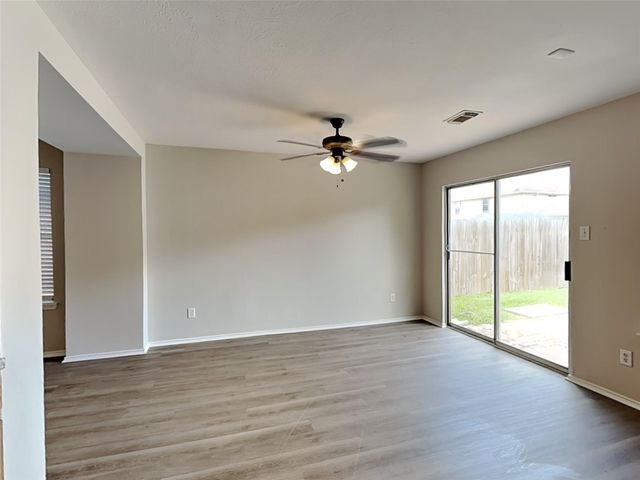 1207 Hannover Boulevard, Rosenberg, TX 77471