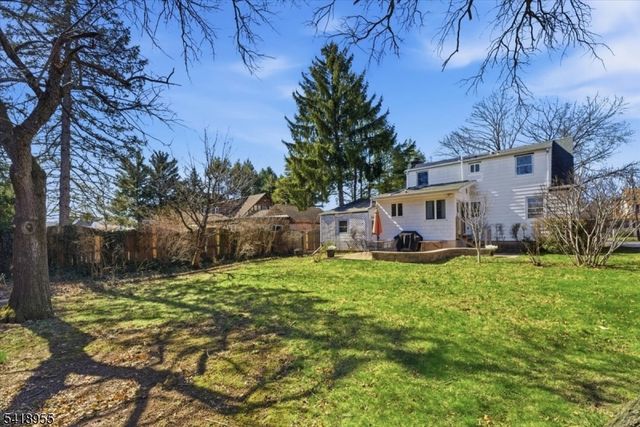 2092 Westfield Ave, Scotch Plains Twp., NJ 07076