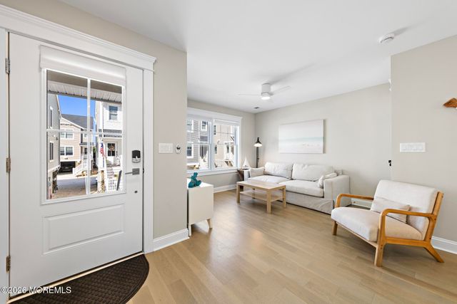 8 Shell Road WINTER, Mantoloking, NJ 08738