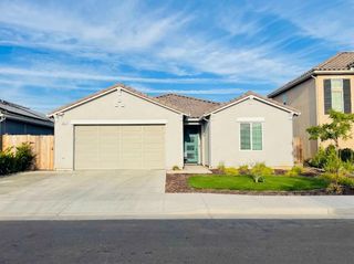 2121 Descanso Avenue, Clovis, CA 93619