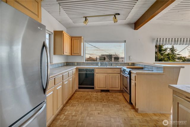 3532 SW 171st Street, Burien, WA 98166