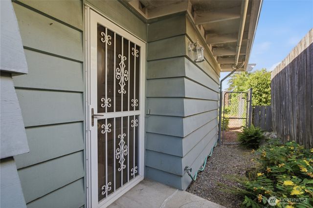 3532 SW 171st Street, Burien, WA 98166