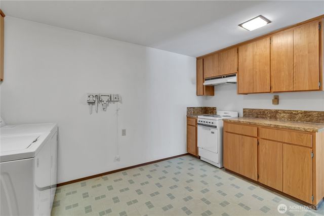 3532 SW 171st Street, Burien, WA 98166