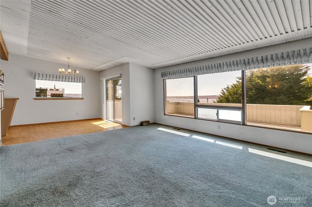 3532 SW 171st Street, Burien, WA 98166