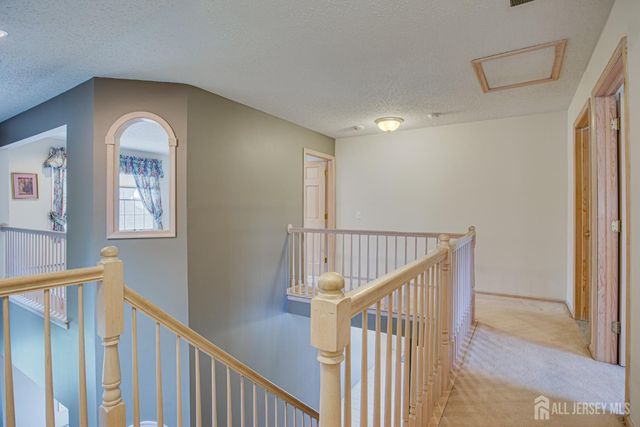 19 Dawson Lane, Monroe, NJ 08831