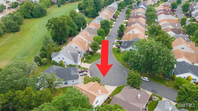 19 Dawson Lane, Monroe, NJ 08831