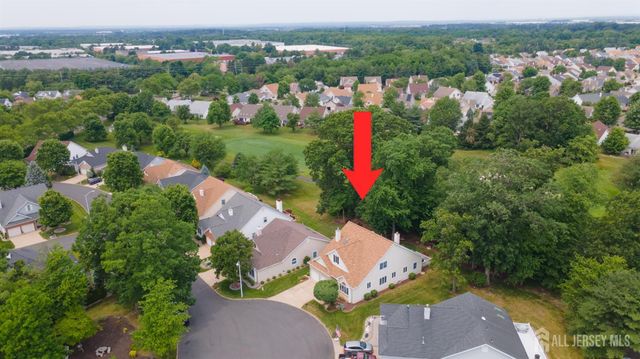 19 Dawson Lane, Monroe, NJ 08831