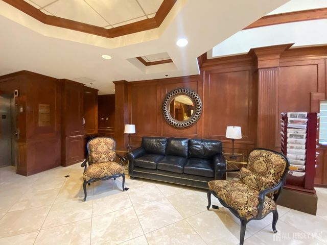 19 Dawson Lane, Monroe, NJ 08831
