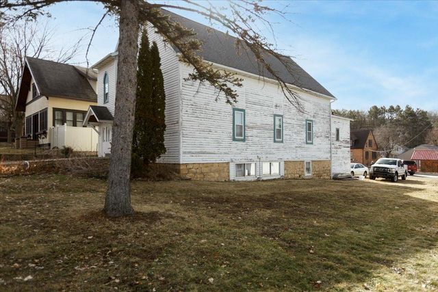 127 Pine Street, Glenwood City, WI 54013