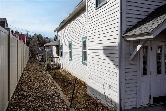 127 Pine Street, Glenwood City, WI 54013