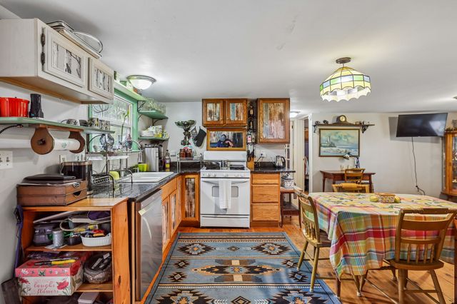 346 Toy Denny Rd, Bradyville, TN 37026