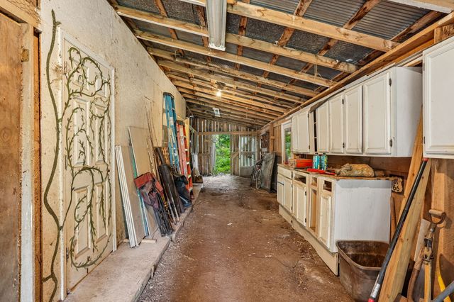346 Toy Denny Rd, Bradyville, TN 37026