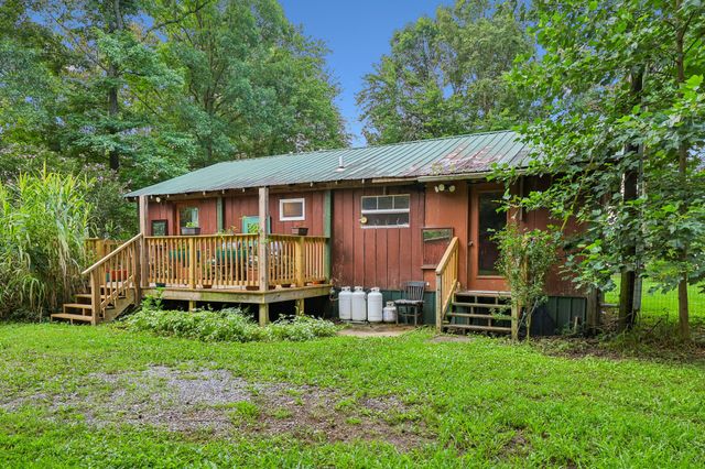 346 Toy Denny Rd, Bradyville, TN 37026