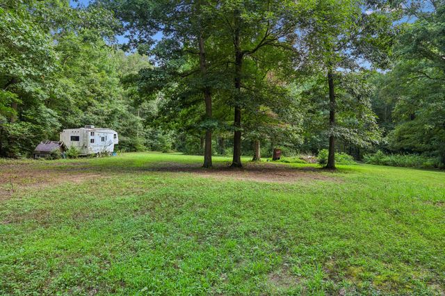 346 Toy Denny Rd, Bradyville, TN 37026