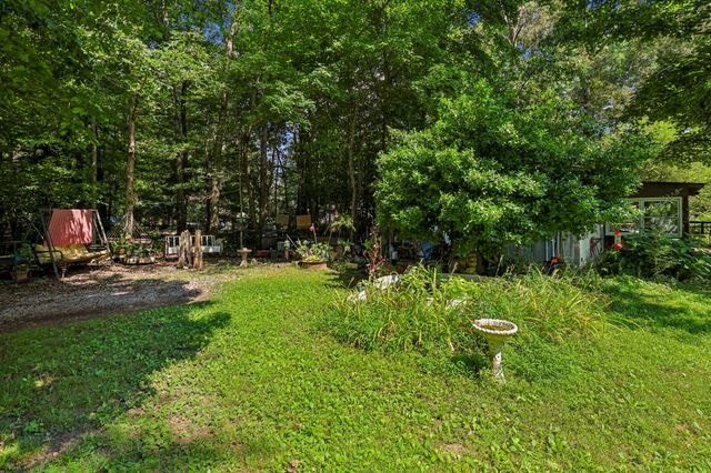 346 Toy Denny Rd, Bradyville, TN 37026