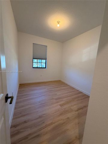 711 SW 11th St, Florida City, FL 33034