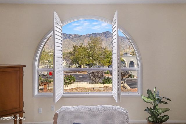 8090 E Shadow Canyon Road, Tucson, AZ 85750