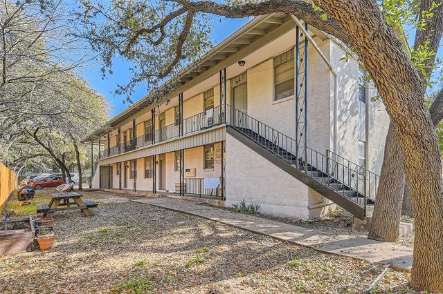 2411 S 5th ST 4, Austin, TX 78704