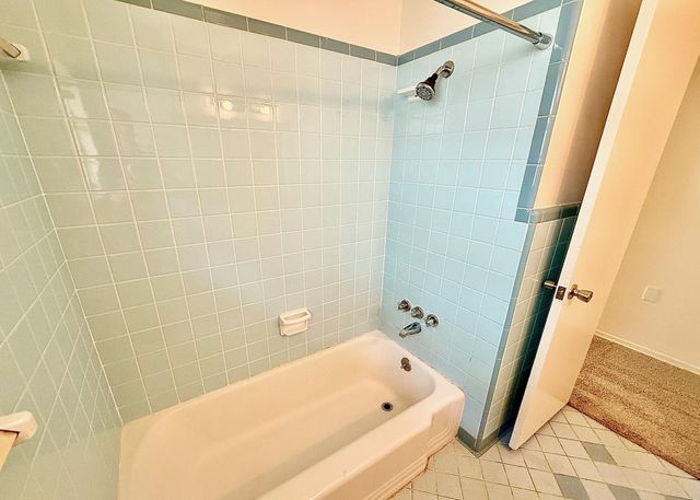 2411 S 5th ST 4, Austin, TX 78704