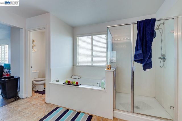 53 Puffin Cir, Oakley, CA 94561