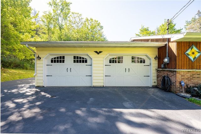 9299 Blanchard Road, Colden, NY 14170