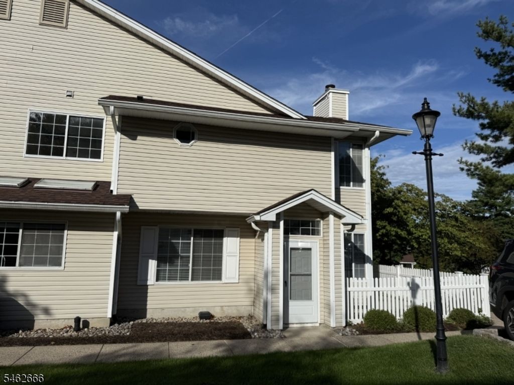 79 Academy Court Ondo 79, Bedminster Twp., NJ 07921 — exterior